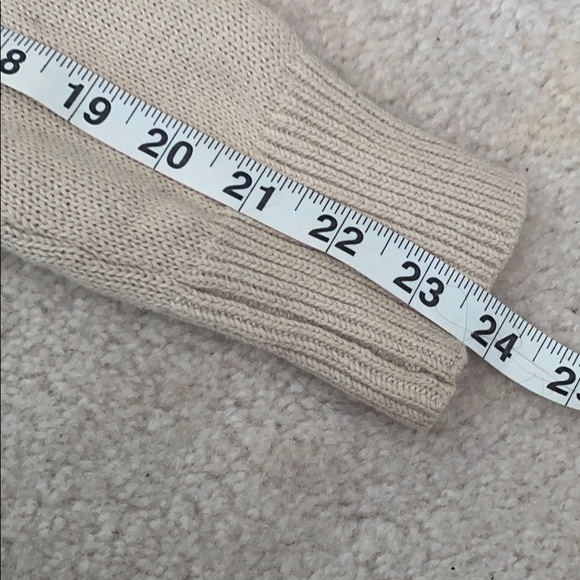 🥭(4 for $15) Forever21 Cardigan - Picture 8 of 8